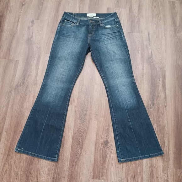 Maurices Molli Flared Jeans womens Sz 9/10 Dark Blue Demin Embroidered 32 x 32 - Picture 4 of 6